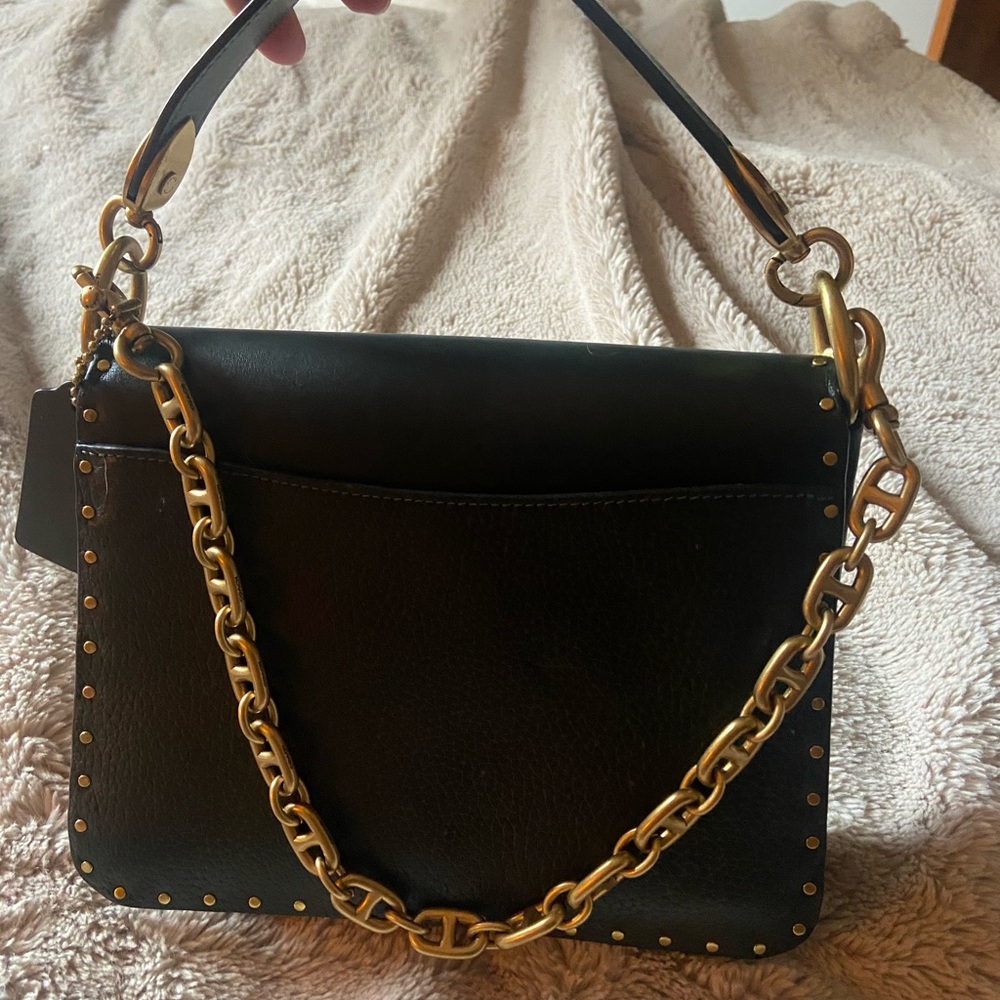 Coach Hunter Green and Brass Shoulder Bag with Chain - Picture 3 of 11